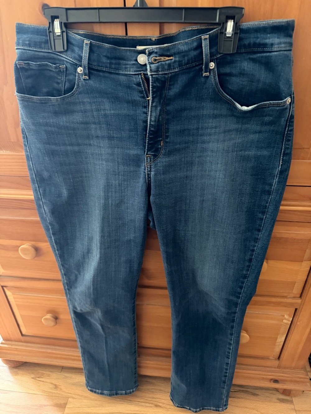 Levi's Women's Straight-Leg Dark Blue Jeans